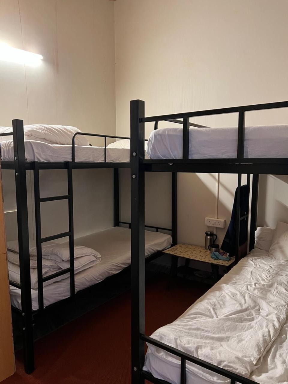 The Peace Hostel アランボル エクステリア 写真